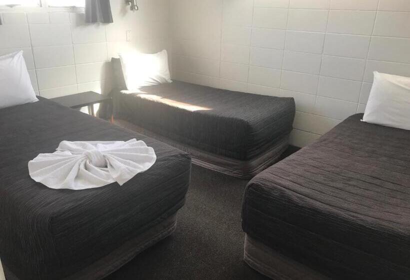 수피리어 패밀리 룸, Gateway International Motel