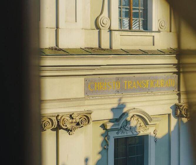 Апартаменты 1 Спальня, H15 Francuski Old Town   Destigo Hotels