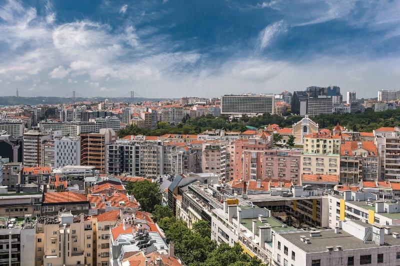 Quarto Premium Vista Cidade, Sheraton Lisboa Hotel & Spa