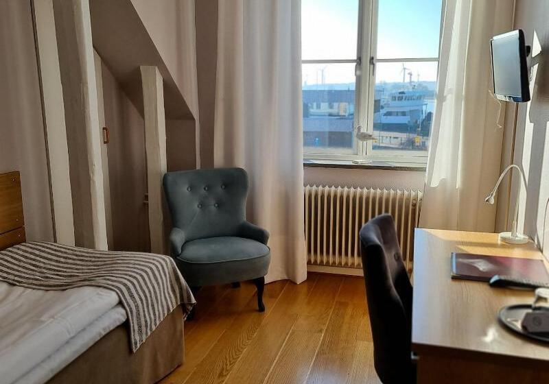 Номер Стандарт Индивидуальный, Hamnhotellet Kronan