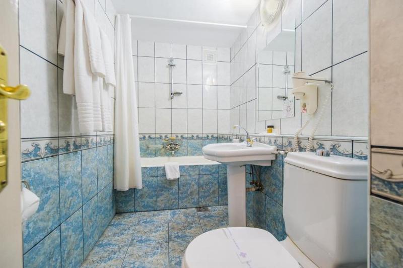 اتاق استاندارد, Imparatul Romanilor