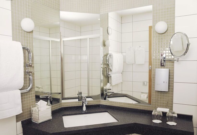 Семейный Номер, Quality Hotel Grand, Borås
