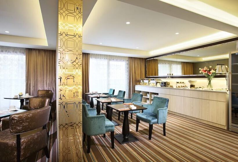 اتاق کلاب, Village Hotel Katong By Far East Hospitality