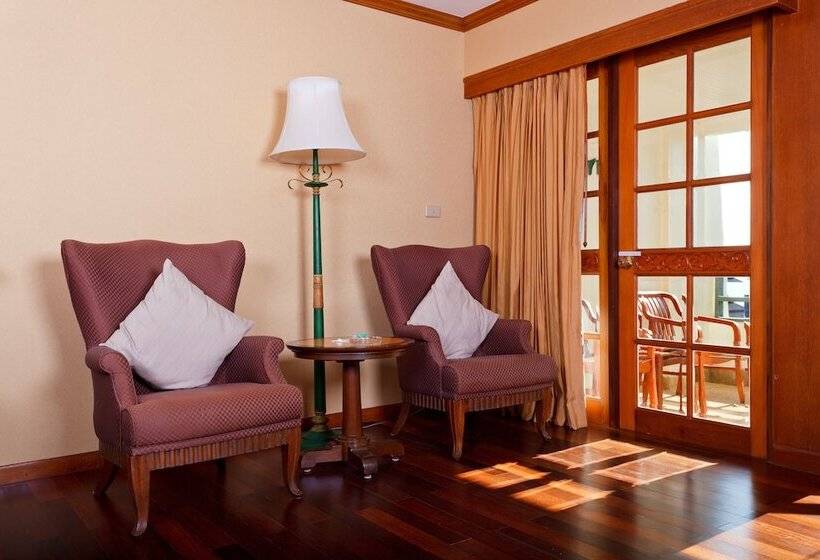Suite avec Hydromassage, Diamond Cliff Resort & Spa   Sha Extra Plus