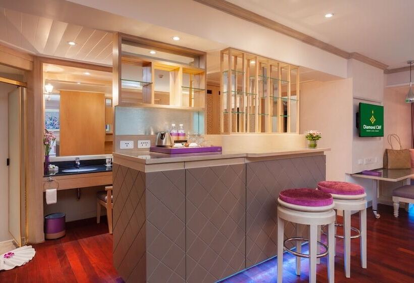 Suite Deluxe Vue Mer, Diamond Cliff Resort & Spa   Sha Extra Plus