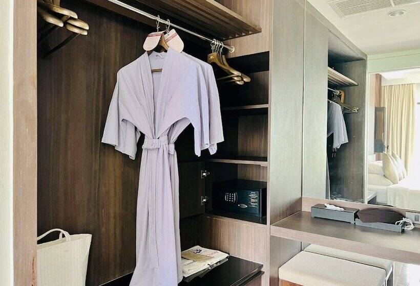 سوییت, Cape Panwa Hotel Phuket