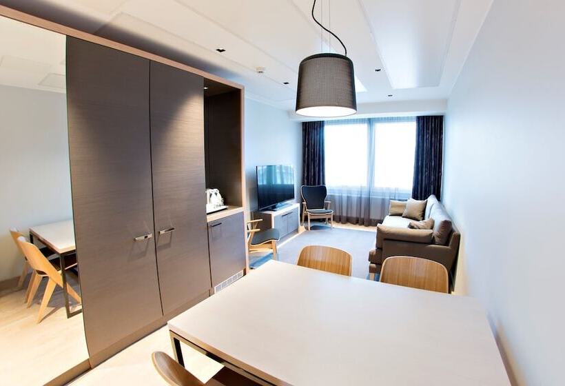 Полулюкс, Original Sokos Hotel Alexandra Jyväskylä