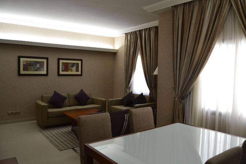 Вилла 3 Спальни, Sheraton Riyadh Hotel & Towers