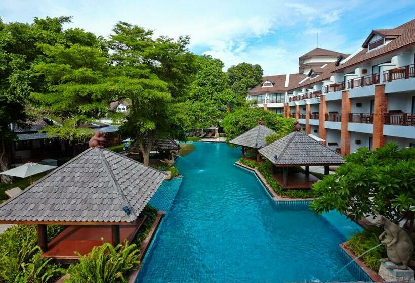 테라스 디럭스 룸, Woodlands Hotel And Resort Pattaya