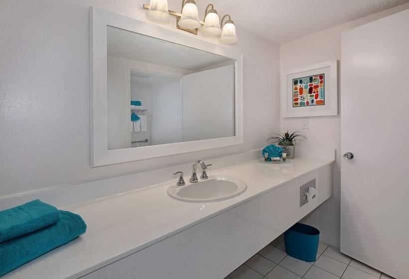 Quarto Deluxe, Anaheim