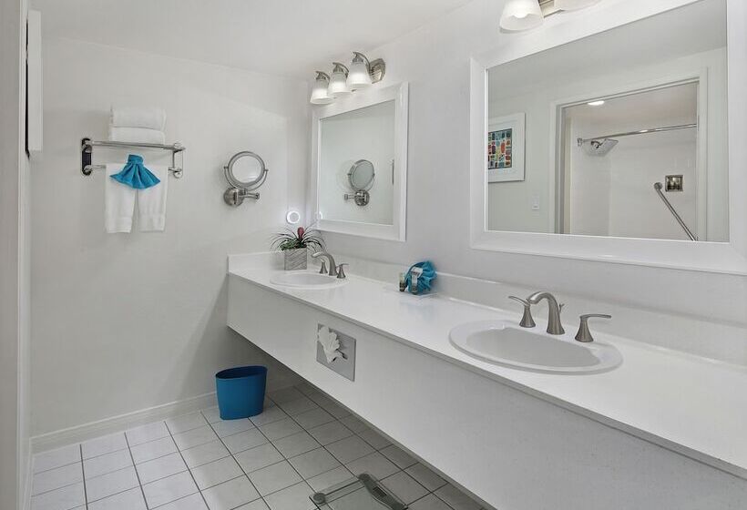 Quarto Executivo, Anaheim