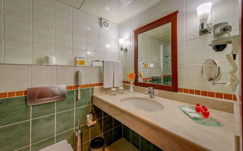 اتاق استاندارد, Best Western Plus Khan