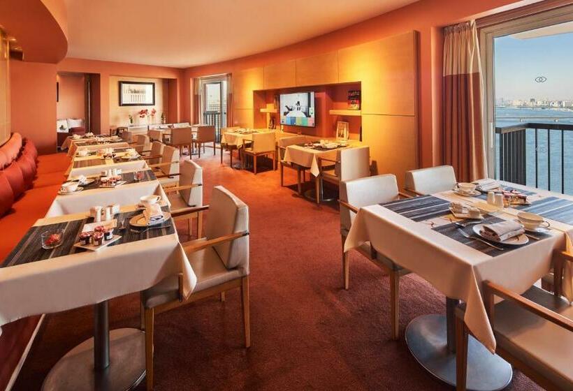 اتاق دلوکس با تخت کینگ و چشم‌انداز, Sofitel Cairo Nile El Gezirah