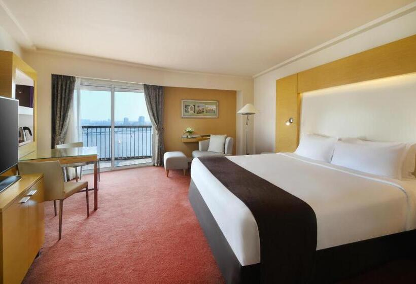 اتاق دلوکس با تخت کینگ و چشم‌انداز, Sofitel Cairo Nile El Gezirah