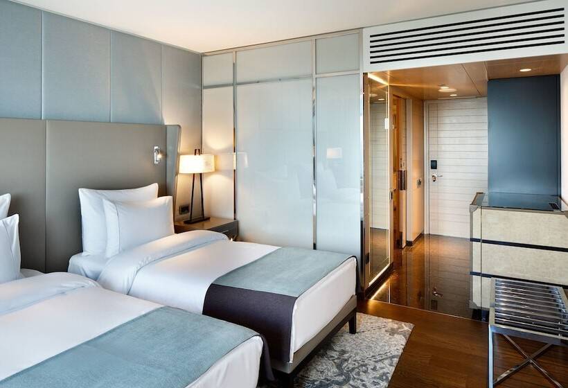 Deluxe Room with Views, The Marmara Taksim