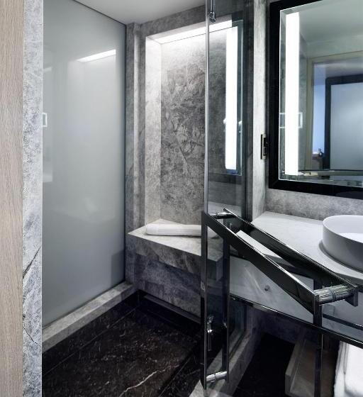 Club Room, The Marmara Taksim