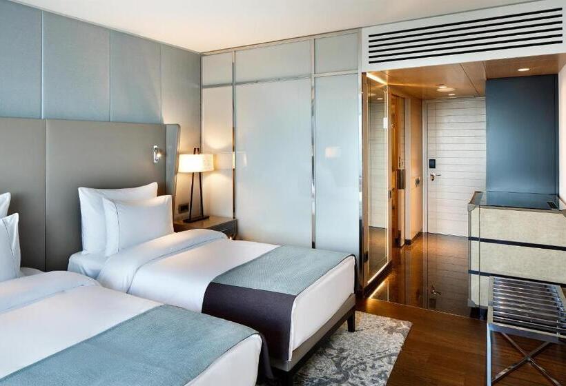 Club Room, The Marmara Taksim