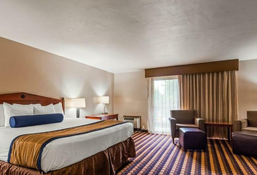 Номер Deluxe Кровать Кинг, Best Western New Oregon Motel