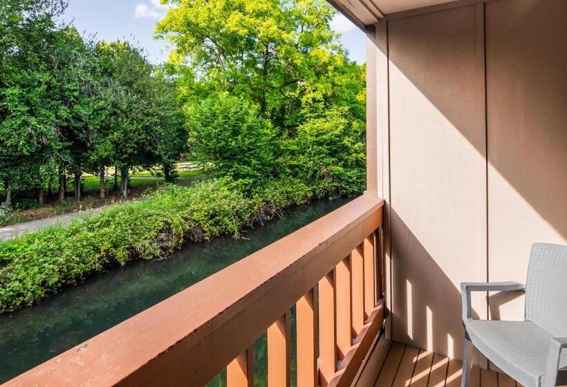 Номер Стандарт с Балконом, Best Western New Oregon Motel