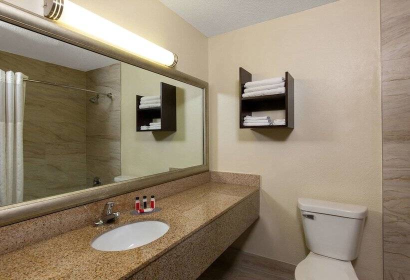 Студия Стандарт Двуспальная Кровать, Americinn By Wyndham La Crosse Riverfrontconference Center
