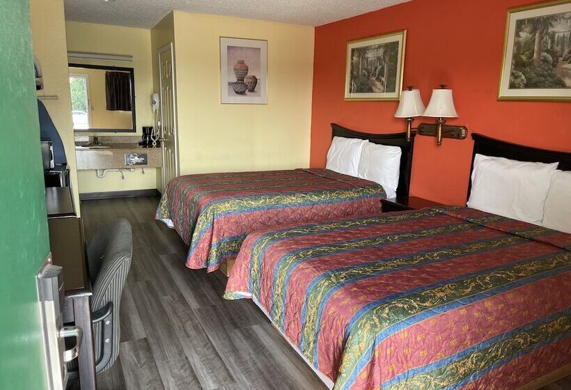 Номер Стандарт 2 Двуспальные Кровати, Kansas Inn