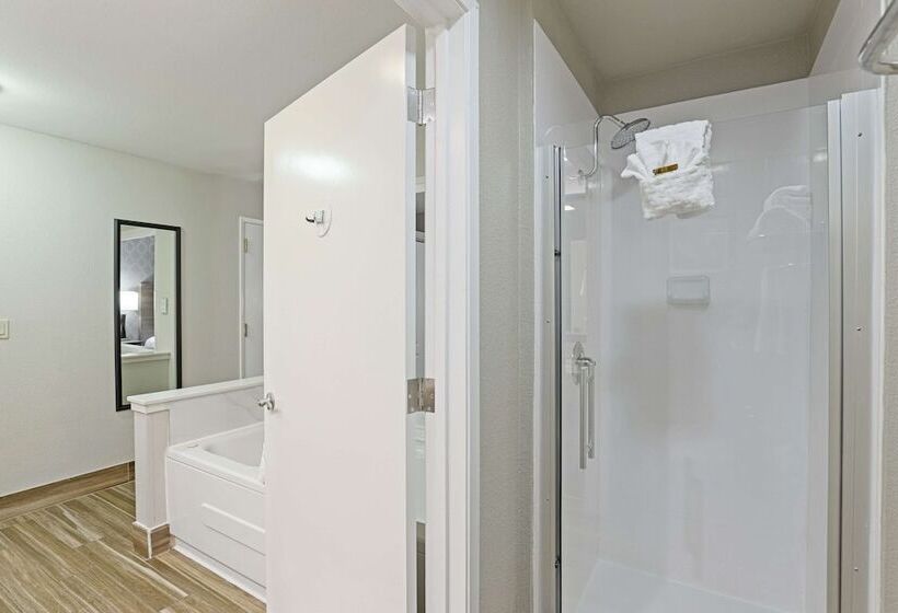 Люкс, Best Western Plus Sonora Oaks Hotel And Conference Center