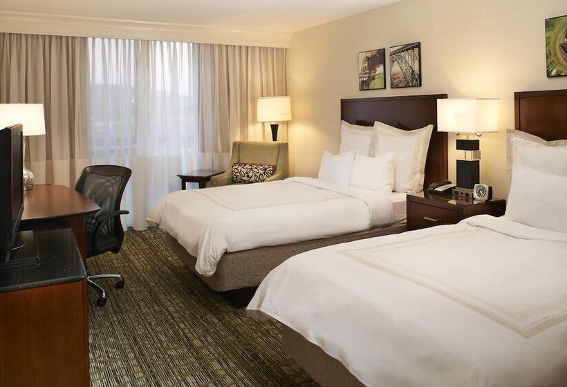 스탠다드 룸 더블 침대 2개, Charleston Marriott Town Center