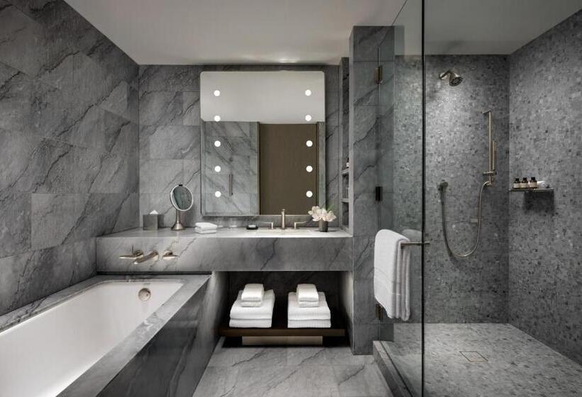 Номер Deluxe Кровать Кинг с Видом, Fairmont Century Plaza Los Angeles