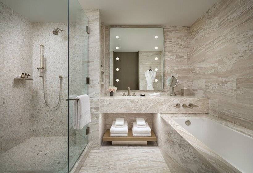 障害者適応デラックスルーム, Fairmont Century Plaza Los Angeles