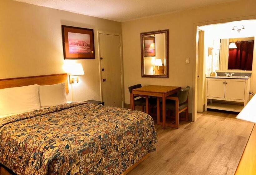 キングサイズベッドのスタンダードルーム, River Forest Inn