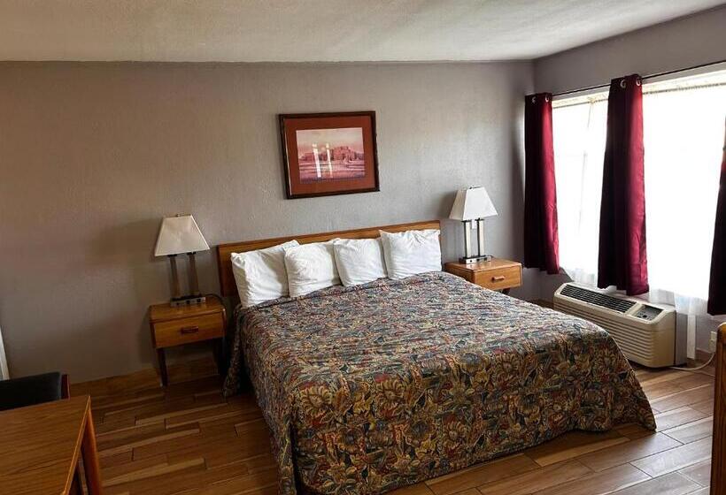キングサイズベッドのスタンダードルーム, River Forest Inn