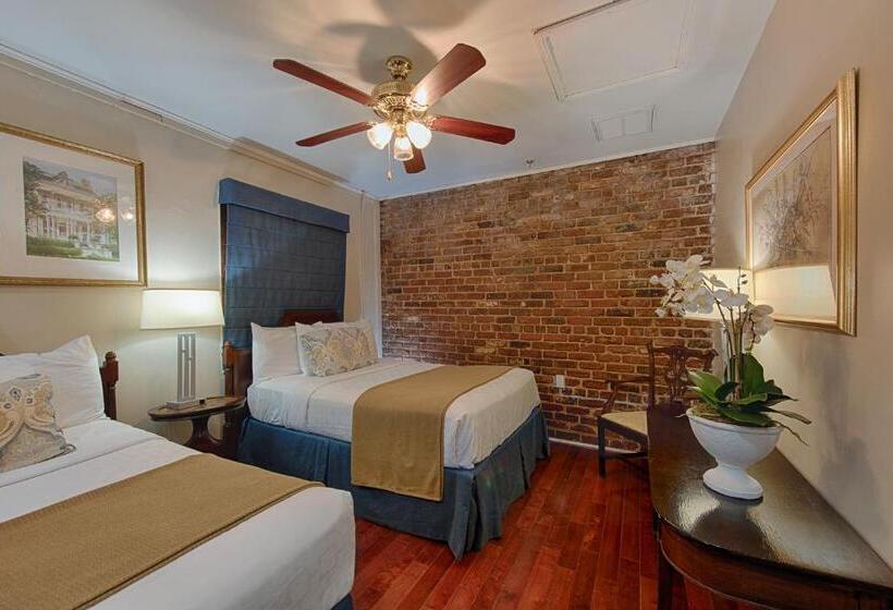 스탠다드 룸 더블 침대 2개, St. Pierre French Quarter