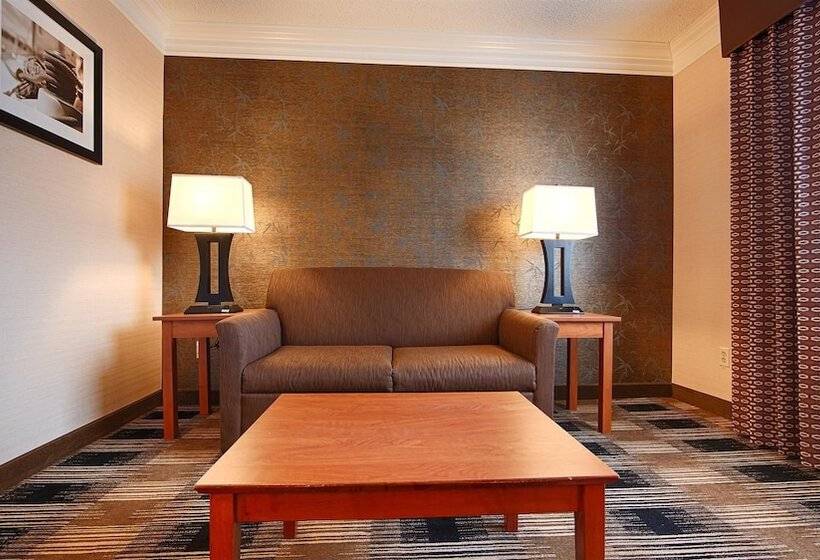 Люкс, Best Western Inn At The Rochester Airport