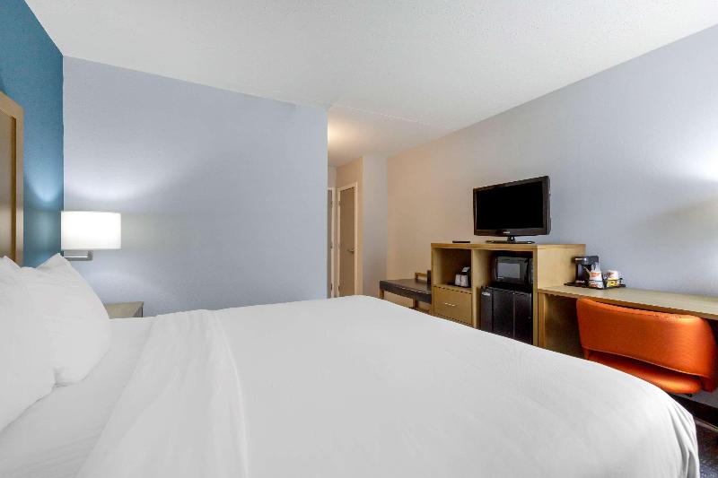 스탠다드 룸 킹사이즈 침대, Comfort Inn & Suites Alexandria West