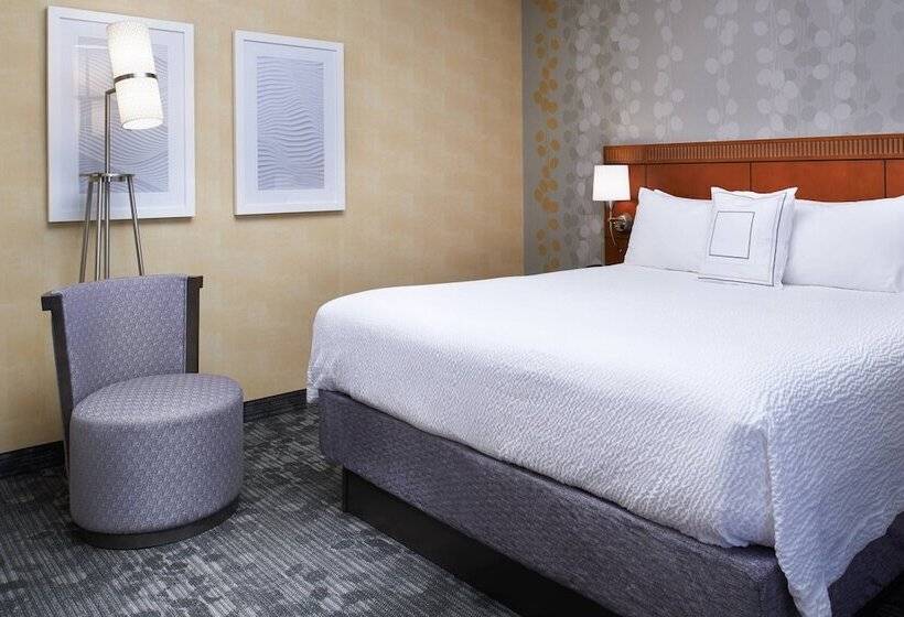 Люкс, Courtyard By Marriott Lexington North