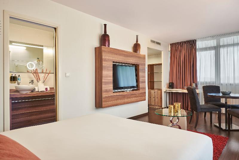 Номер Deluxe Адаптированный для Инвалидов, Holiday Inn Express Hotel & Suites Richwood   Cincinnati South, An Ihg