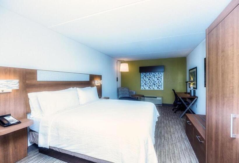 스탠다드 룸 킹사이즈 침대, Holiday Inn Express Boston Saugus, An Ihg