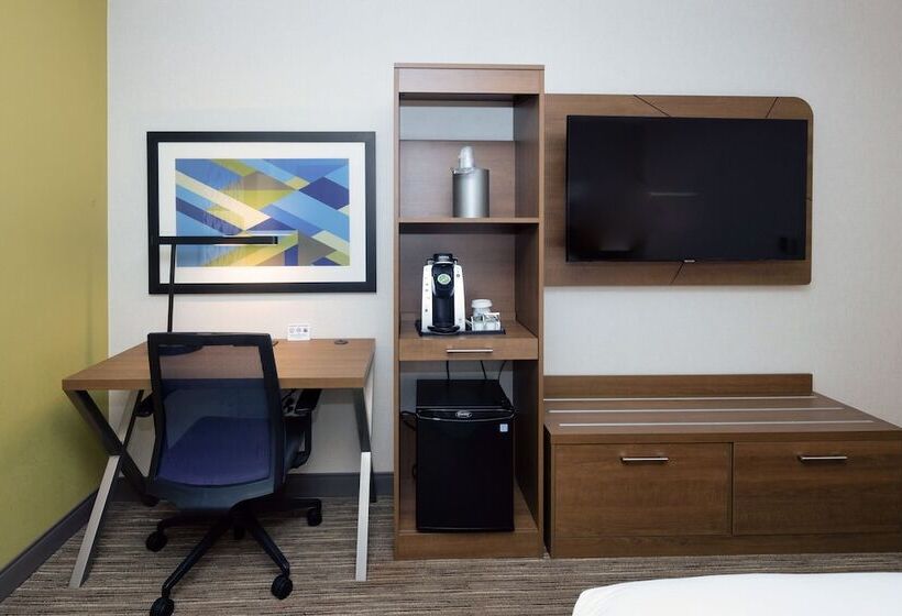 스탠다드 룸, Holiday Inn Express Boston Saugus, An Ihg