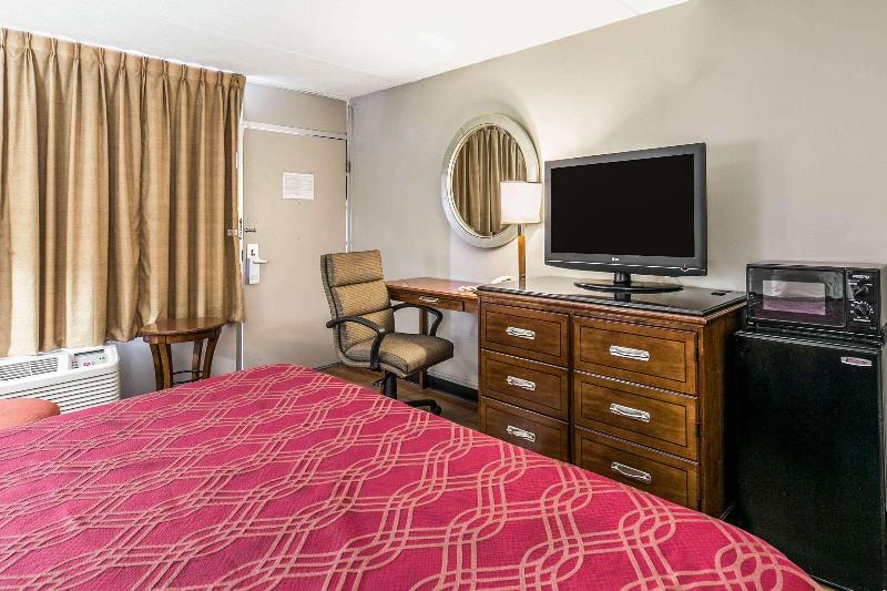 キングサイズベッドのスタンダードルーム, Econo Lodge North