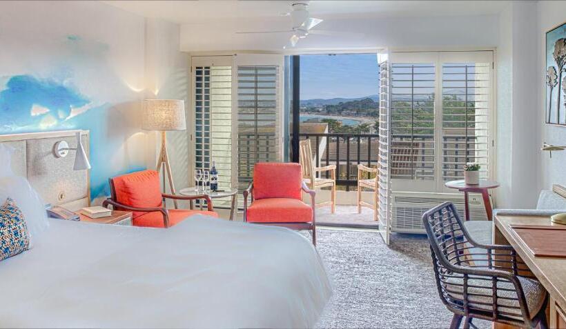 适合残疾人士使用的带超级大床的标准间, Portola Hotel & Spa