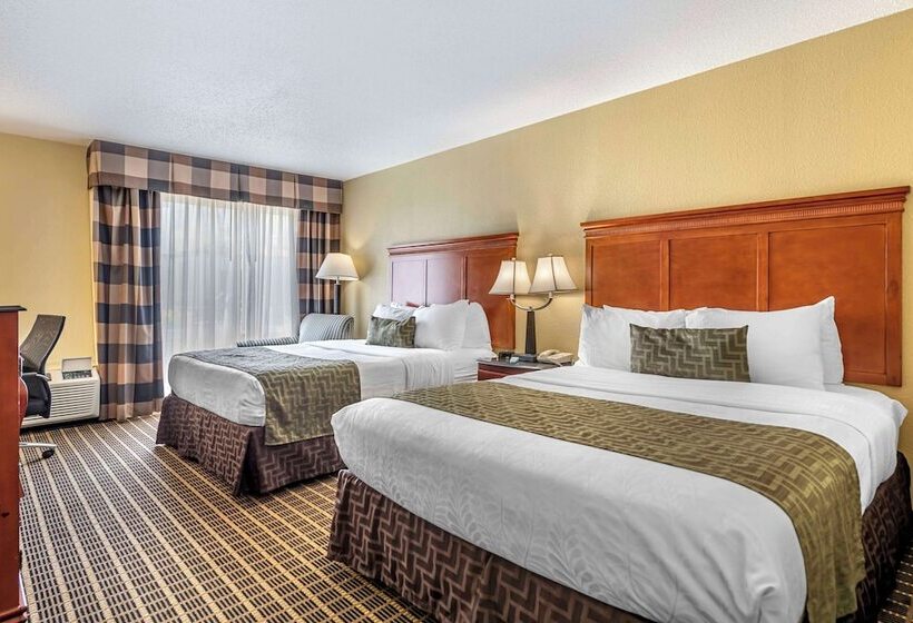 Номер Стандарт 2 Двуспальные Кровати, Best Western Plus Bridgeport Inn