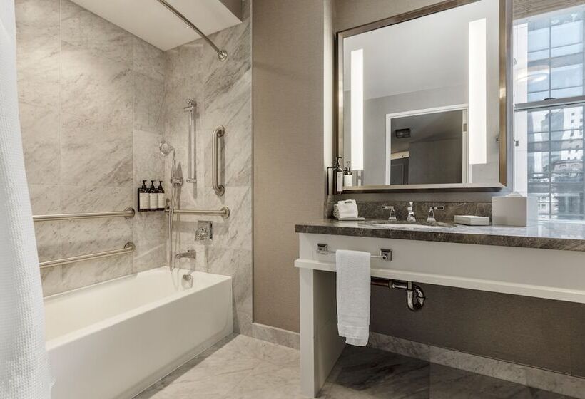 带2个双人床的标准工作室, Fairmont Olympic