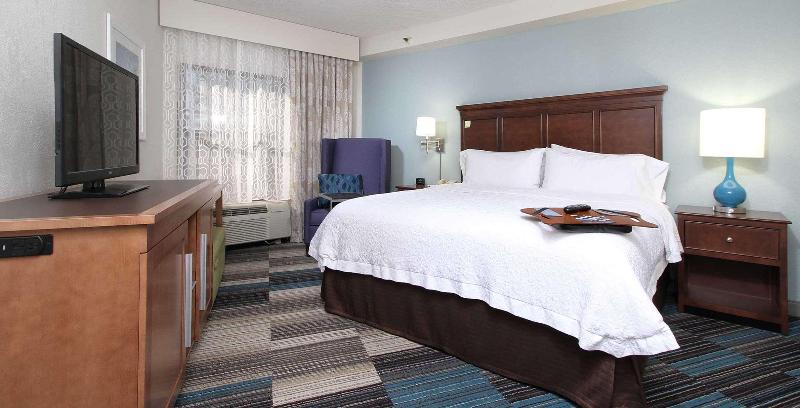 스위트 킹사이즈 침대, Hampton Inn Tucsonairport