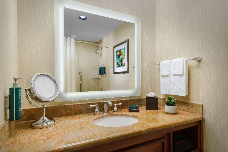 Номер Executive Кровать Кинг, Hilton Phoenix Airport