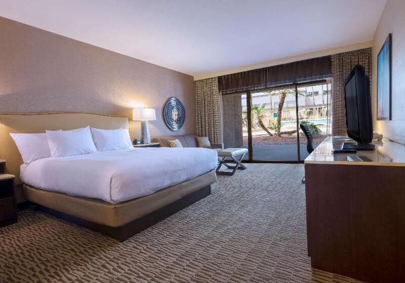 غرفة إدارية سرير كينج, Hilton Phoenix Airport