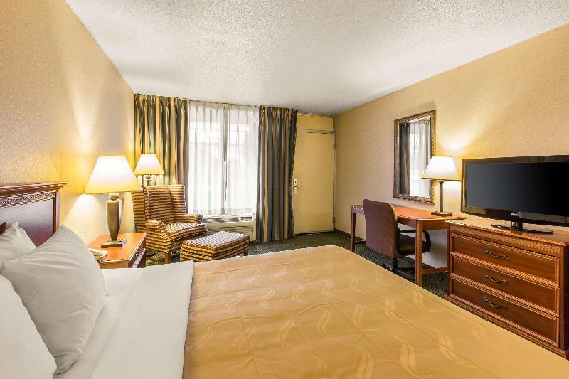 Стандартный Номер Кровать Кинг, Quality Inn & Suites Mcdonough South I75