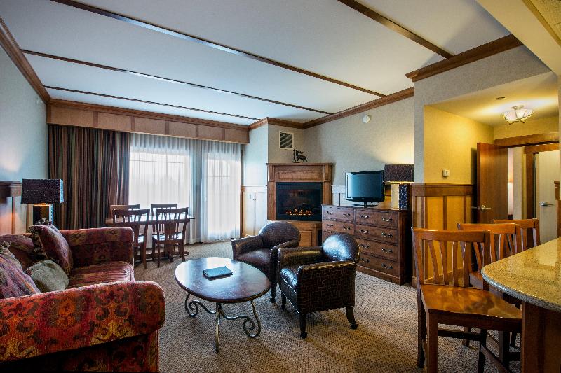 Люкс Deluxe Кровать Кинг, Crowne Plaza Lake Placid, An Ihg