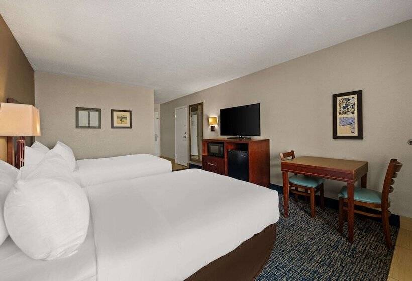 Номер Стандарт 2 Двуспальные Кровати, Comfort Inn On The Ocean