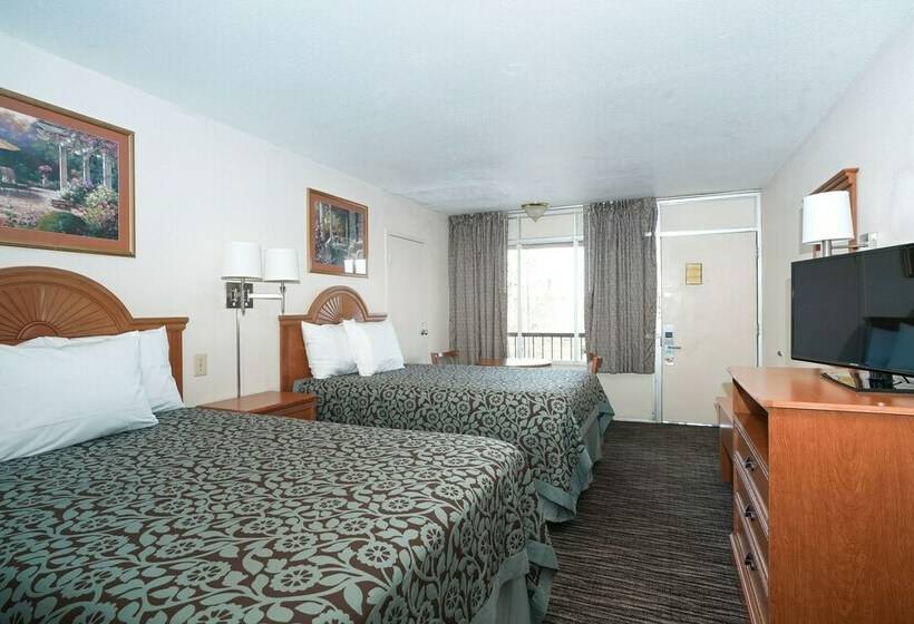 Номер Стандарт 2 Двуспальные Кровати, Days Inn By Wyndham Lake City I 75