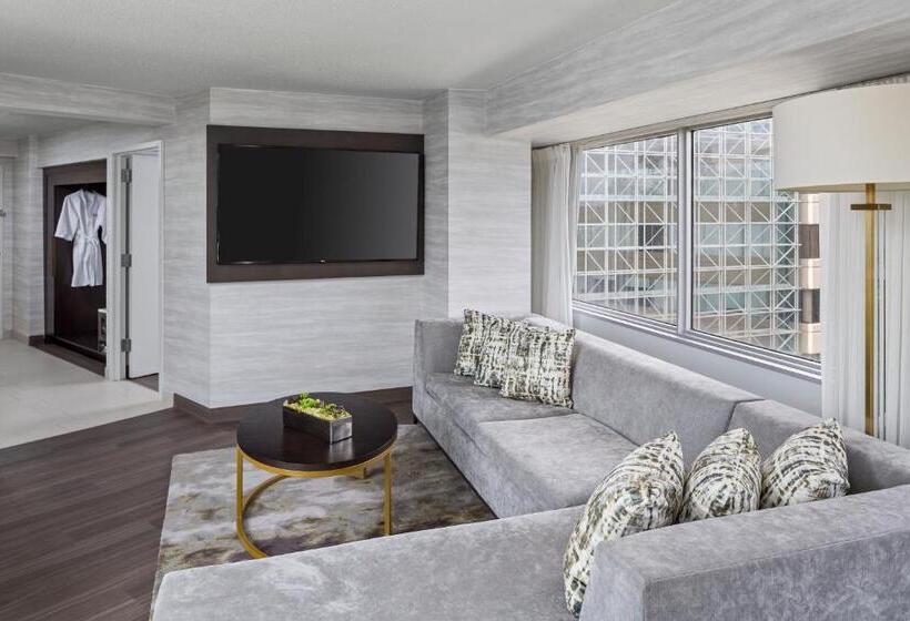 스위트, Hyatt Regency Greenville